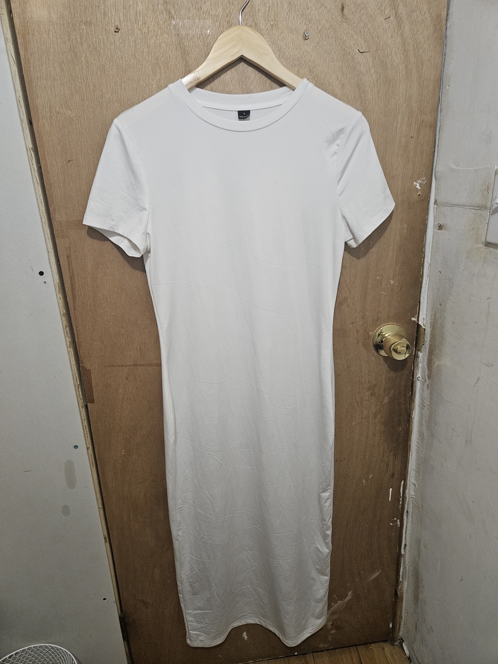 SHEIN White Short-Sleeve Midi T-Shirt Dress